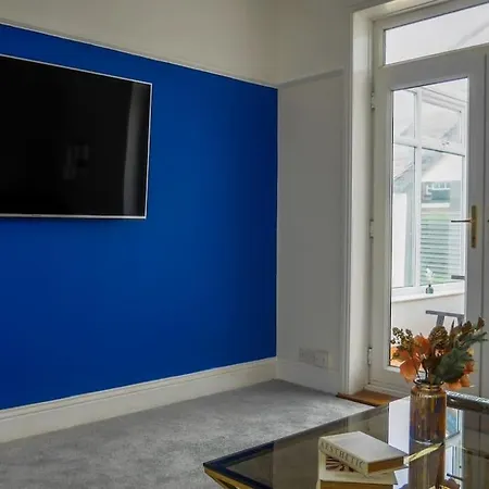 Apartment Redcar, Sea Side, Teesport, Contractors, Games *