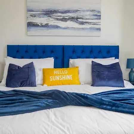 Apartment Redcar, Sea Side, Teesport, Contractors, Games